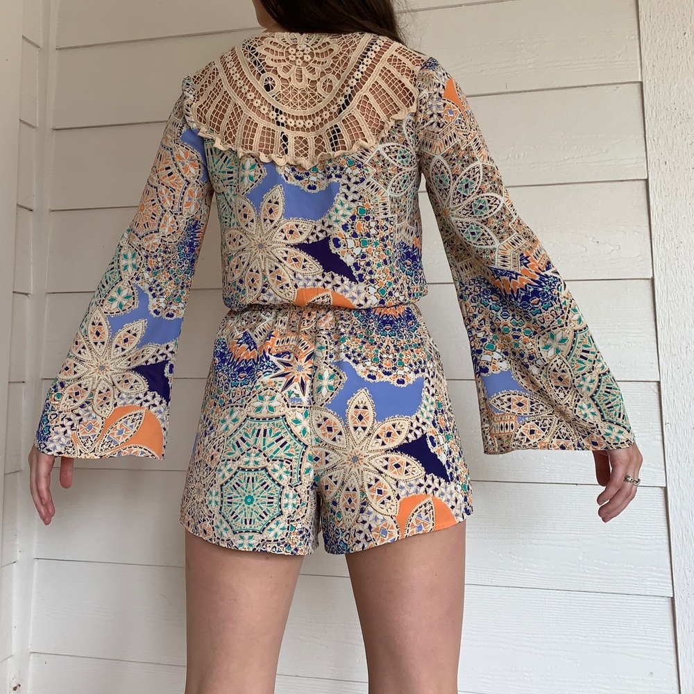 Geometric Patterned Romper - Picture 2 of 4